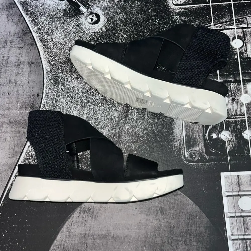 NEW Eileen Fisher Sandals